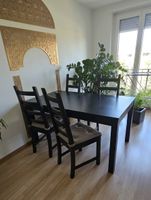 Esstisch BJURSTA braun/schwarz ausziehbar mit 4 Stühlen