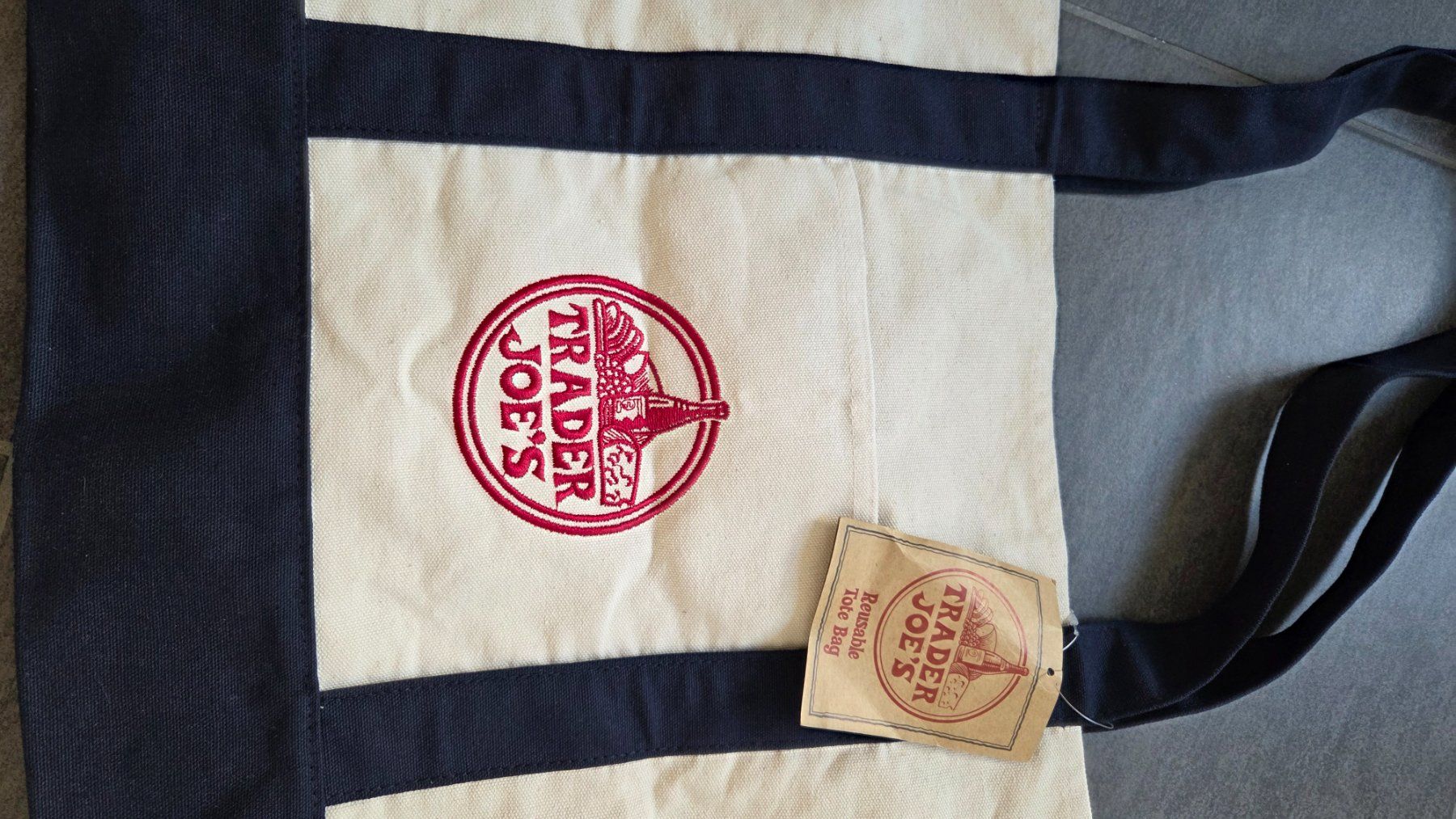 Borse: Trader Joe's Tote Bag – Nuovo e nell'imballaggio originale da Luzern venduto da Mariposaa 1