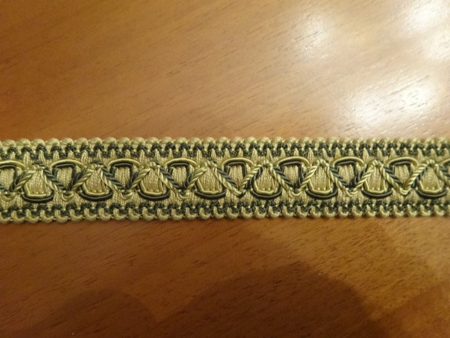 Tutte le decorazioni: Galon viscose - 43,20 m. – Nuovo e nell'imballaggio originale da Biel/Bienne venduto da milamila02 3