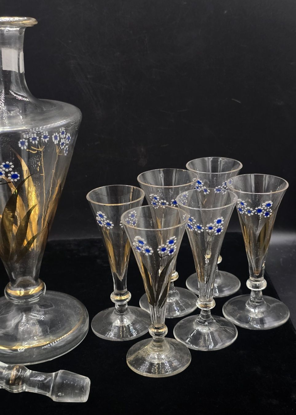 Karaffen: Vintage-Set Glaskaraffe mi Gläsern – Gebraucht aus Rorschacherberg von snOOpydOg11 4