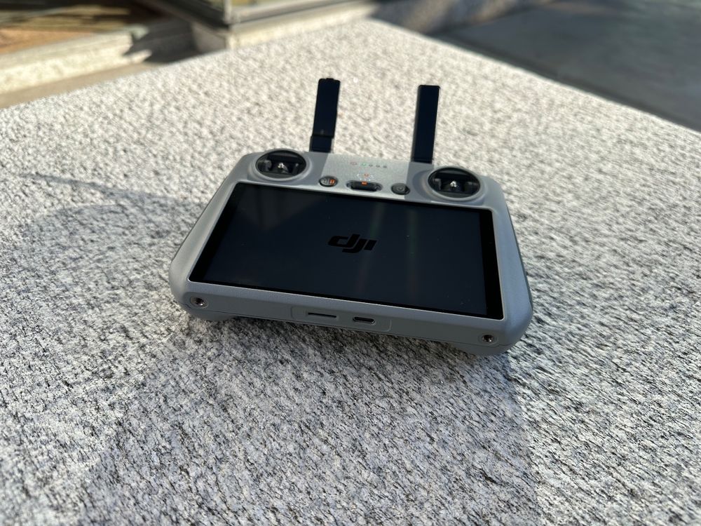 DJI Fernsteuerung RC 2 Remote Controller RC2 Air 3 mini 4 (Neu (gemäss ...