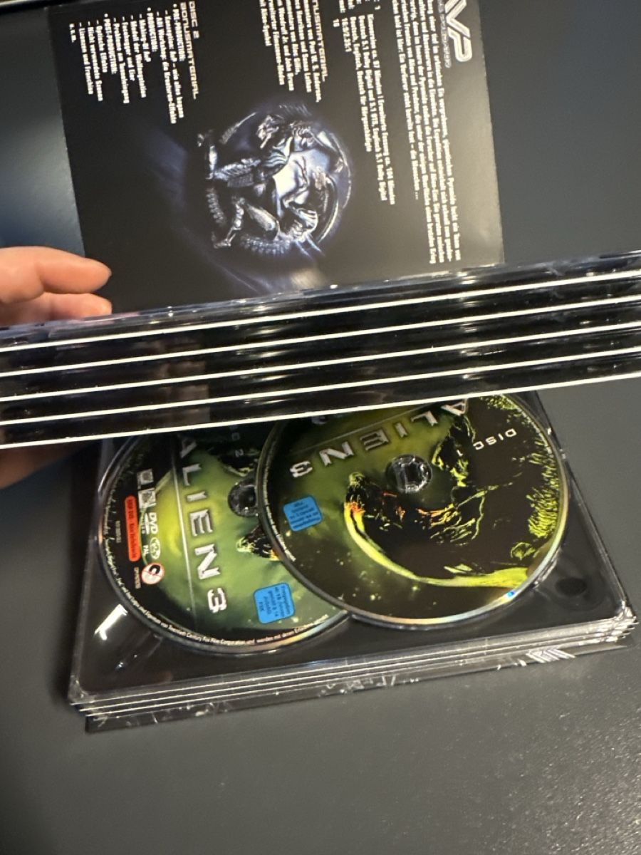Alle DVDs: Alien vs. Predator - Total Destruction DVD Collection – Neu (gemäss Beschreibung) aus Emmenbrücke von dza_dn5r 7