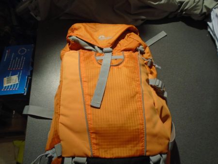 Foto-Umhängetasche, lowepro orange/schwarz