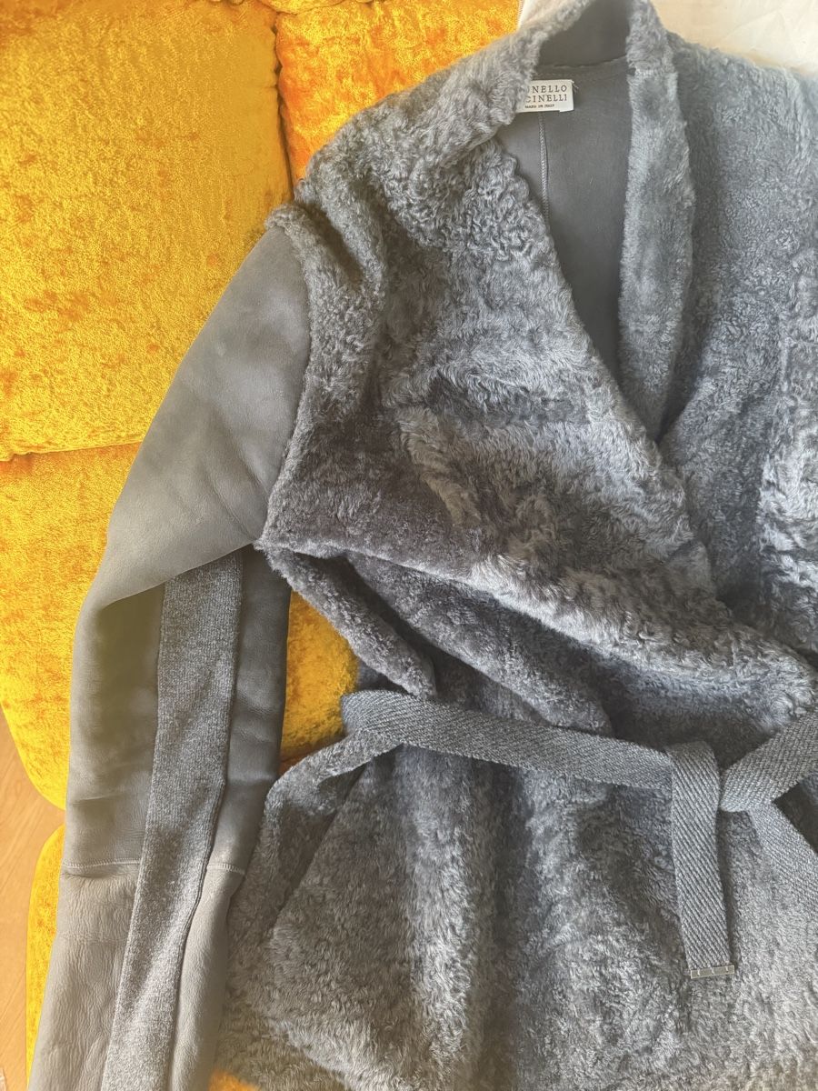Brunello Cucinelli Jacken: Lammfell Weste  Brunello Cucinelli, Gr.S – Neu (gemäss Beschreibung) aus Zumikon von DamenFashionShop 2
