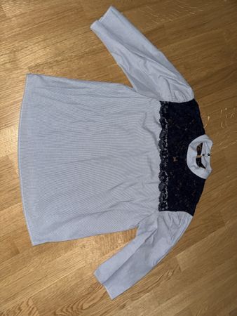 Zara Basic Bluse mit Spitze, Grösse M