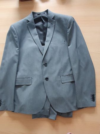Eleganter Anzug der Marke  STEVE&COLLINS,  in grau, Größe 52