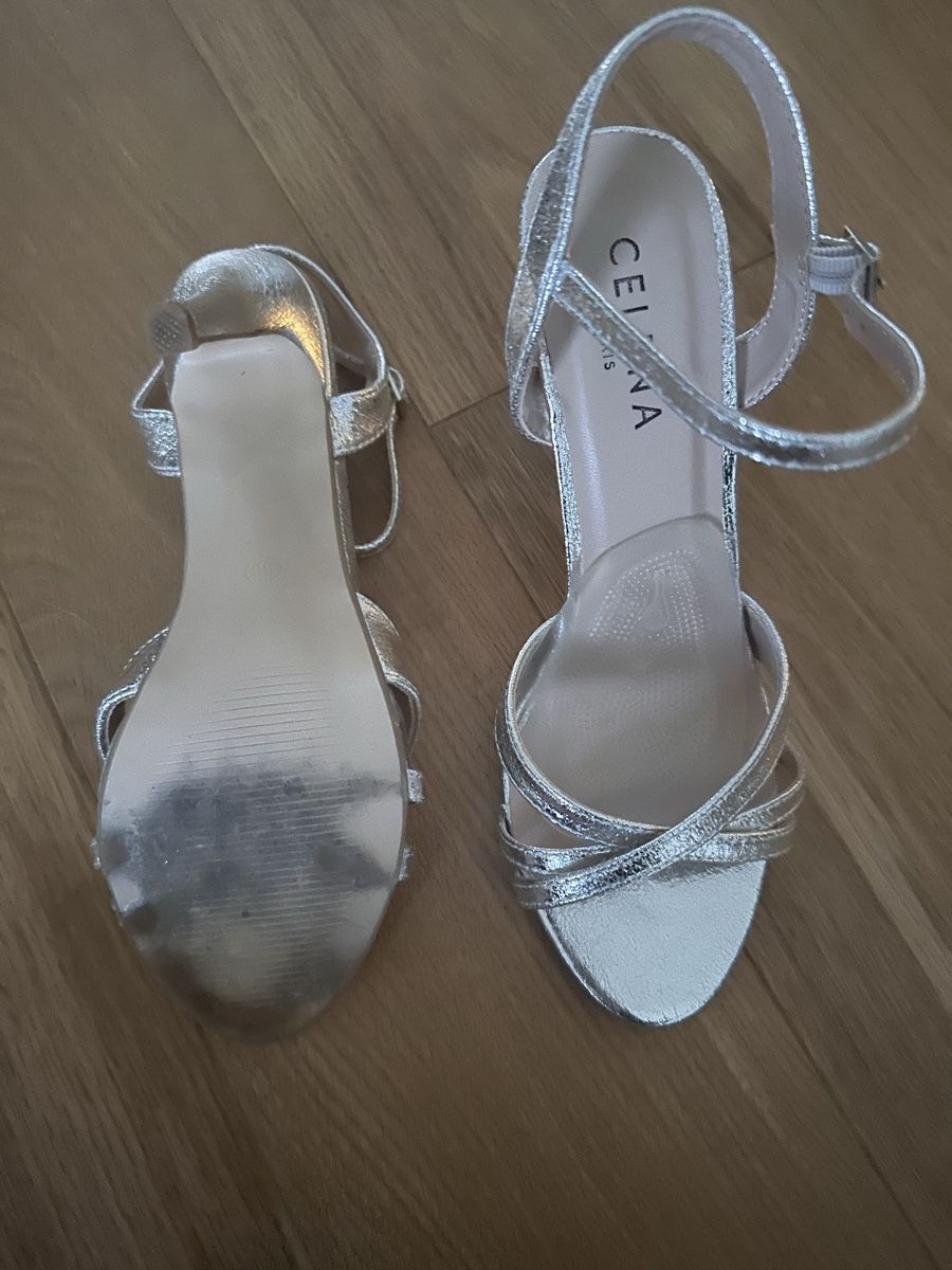 Chaussures femmes: Celena Paros Sandale silber 38 – D'occasion à Pfaffhausen par Klaras_second_hand 4