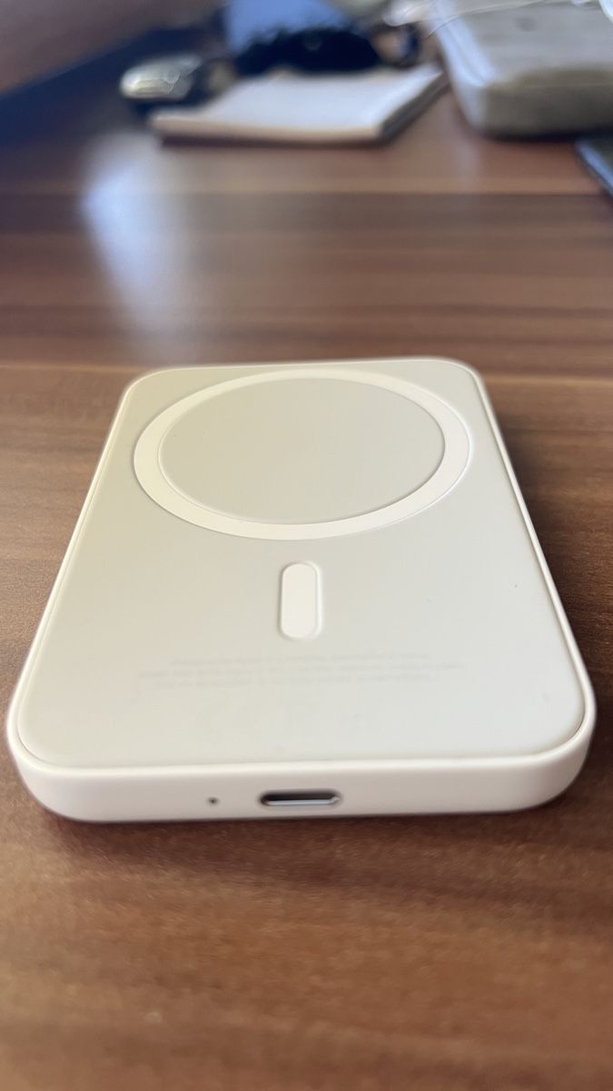 Apple Caricabatterie: Apple MagSafe battery pack – Nuovo (secondo la descrizione) da Spreitenbach venduto da ard_bvz6 1