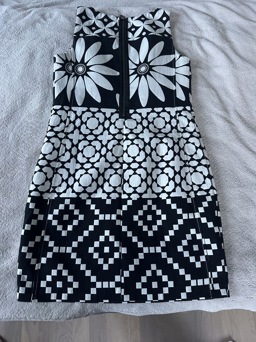 Desigual Lotti di vestiti: Desigual-Kleid – Usato da Bellmund venduto da Srisi01 1