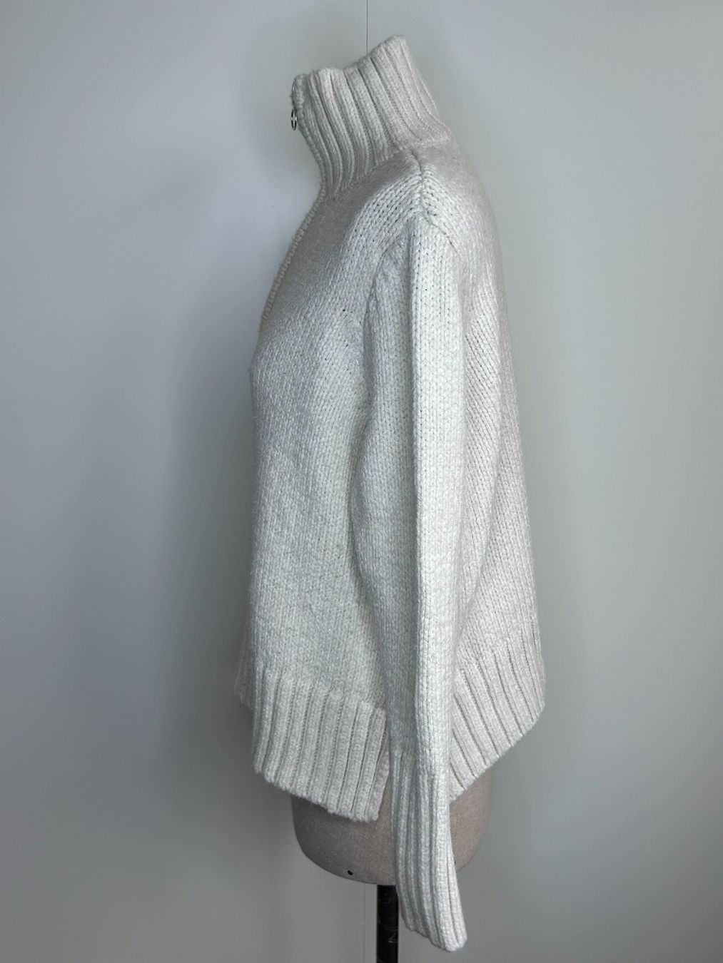 Zara Maglioni & Felpe: Zara Zip-Up Pullover – Usato da St. Gallen venduto da look-twice 1