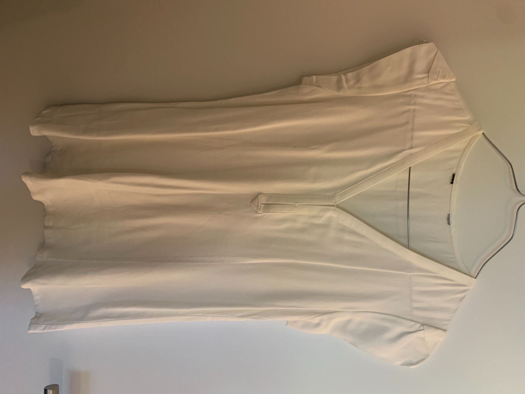 T-Shirts: NEW White Shirts – Neu und originalverpackt aus Zürich von Alpen209 1