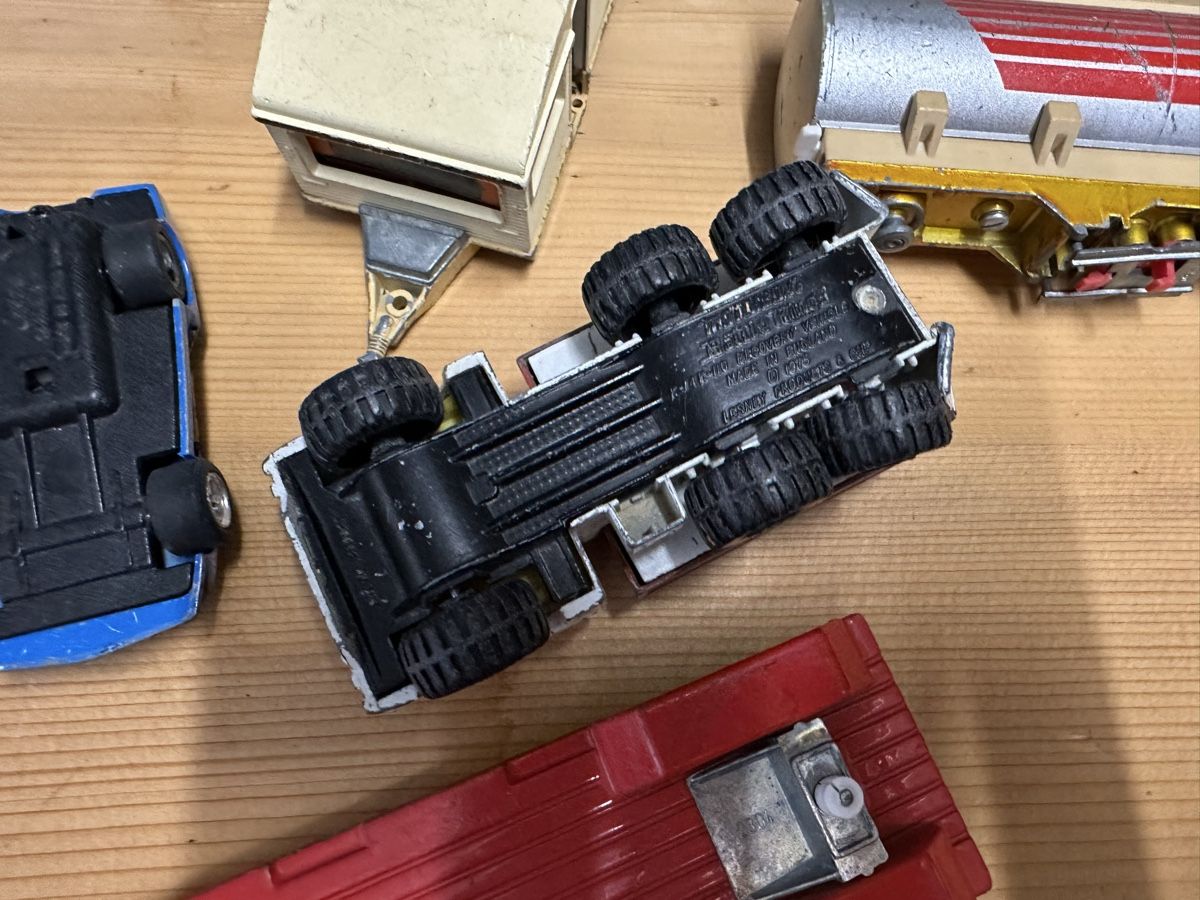Matchbox Giocattoli: Siku, Volvo, Corgi, Matchbox - einzigartige Spielzeugauto – Usato da Spiez venduto da sumanoli 8