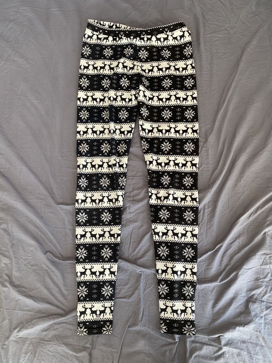 Tally Weijl Collant & Leggings: gemusterte Winterleggings – Usato da Huttwil venduto da mandala123
