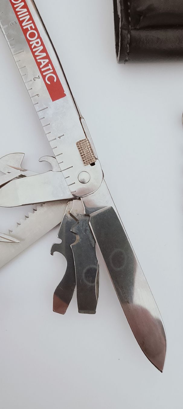 Victorinox Tous les outils: Victorinox Swiss Tool Multifunktions messer – D'occasion à Biel/Bienne par Vintage-timearts 4