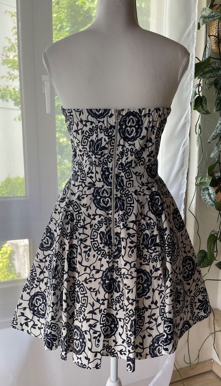 Kleider: TFNC London Abendkleid – Neu und originalverpackt aus Läufelfingen von B_C_Sch. 2