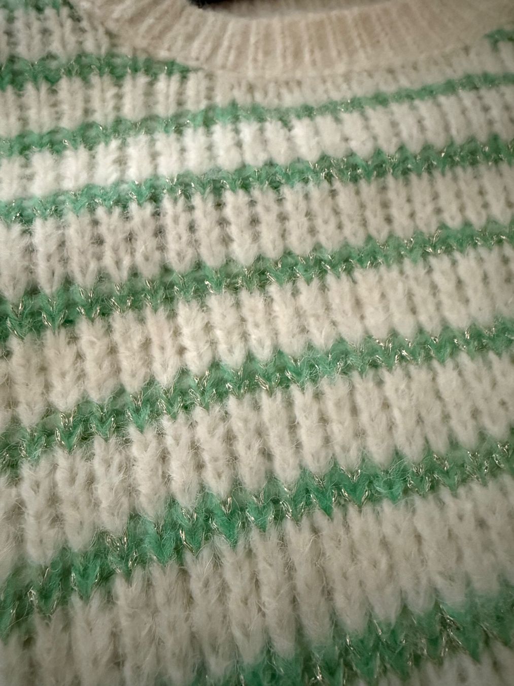 Maglioni & Felpe: Strickpullover grün/ecru OneSize – Usato da Rikon im Tösstal venduto da arizona8 2