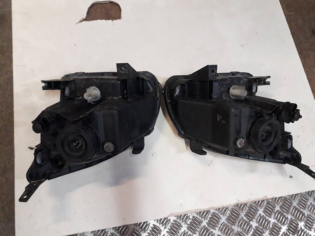 Scheinwerfer: Suzuki Ignis 1.5 4WD   Scheinwerfer – Gebraucht aus Inwil von Pferd8 1