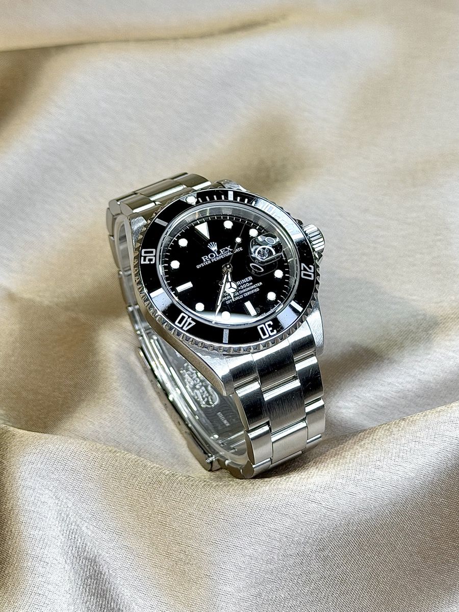 Rolex Orologi: Rolex Submariner Date / 16610 / Full set 2006 – Usato da Nyon venduto da Lunas_Watches 1