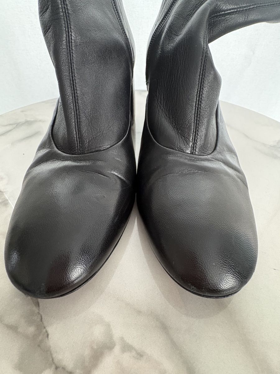 Chaussures femmes: Schwarze Stiefeletten Grösse 41 – D'occasion à Aesch BL par ang_6x29 6