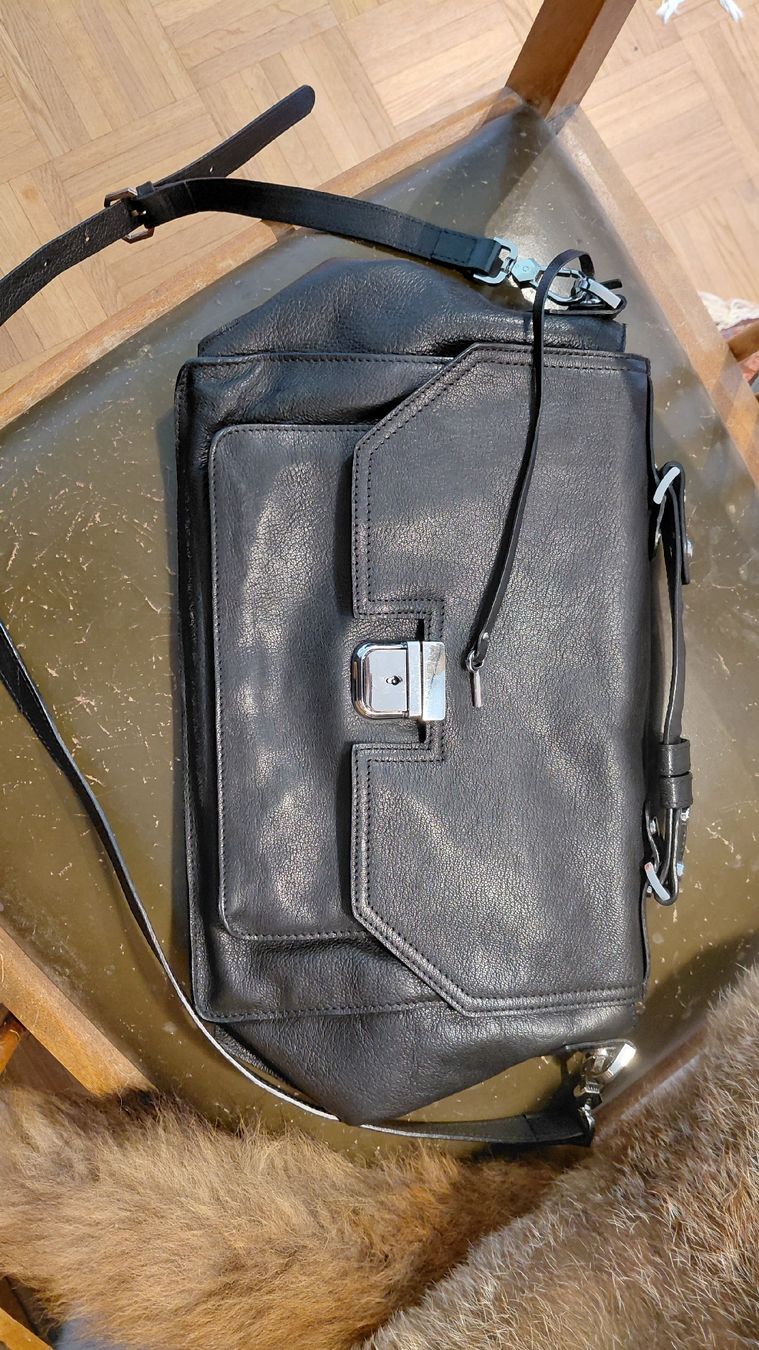Sacs femmes: Coole MAX & Co. Handtasche – D'occasion à Pratval par AdK 8