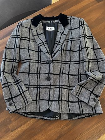 JOBIS Blazer Gr. 38 SCHURWOLLE 