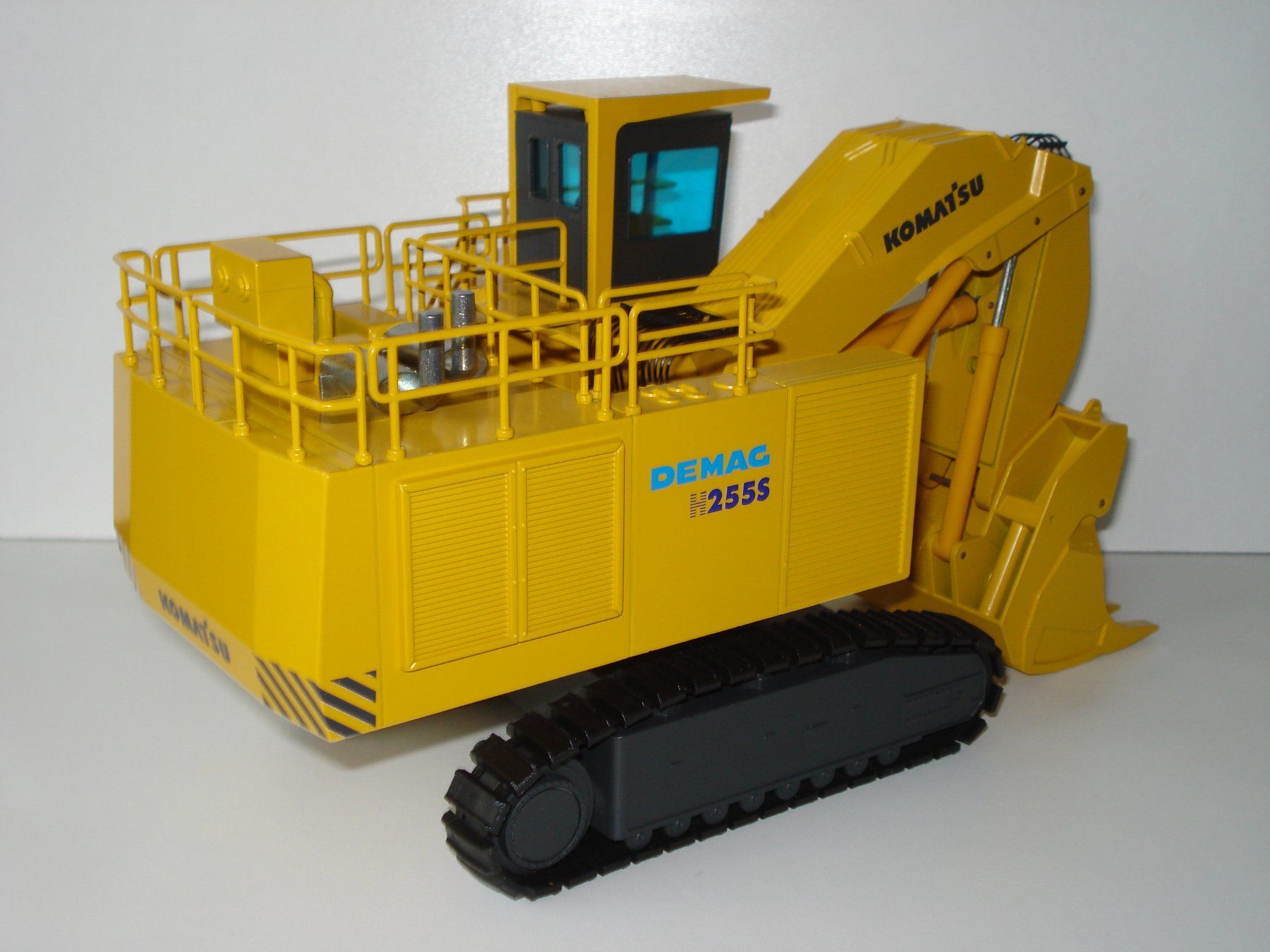 Kits de montage: DEMAG H 255 S Raupenbagger – Neuf (Voir description) à Mitlödi par worker04 3