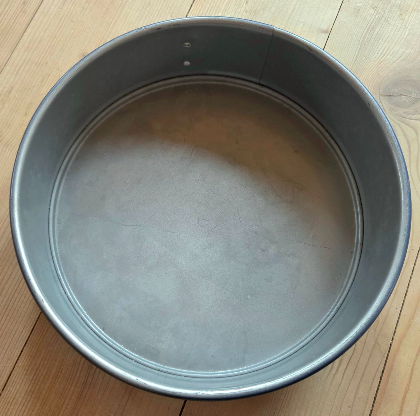 Migros Teglie da forno: Kuchenform/Backform/Springform Kuchen rund – Usato da Siblingen venduto da Vany_McDougall 3
