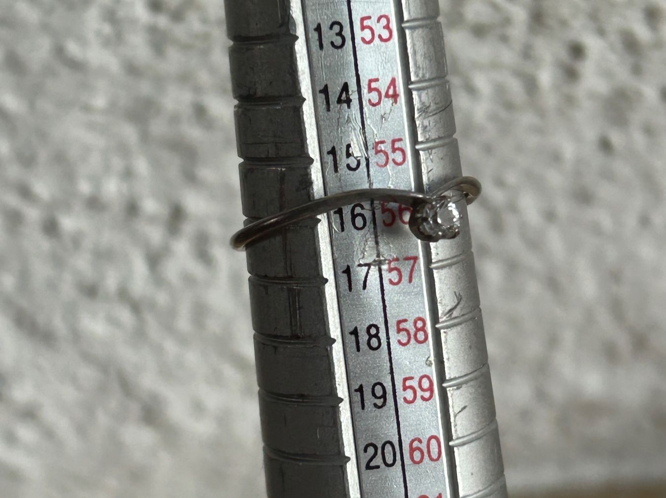 Anelli: Silberring mit kleinem Stein CLASSICO (GR.56) – Usato da Laufen venduto da Bellavitaboom 7