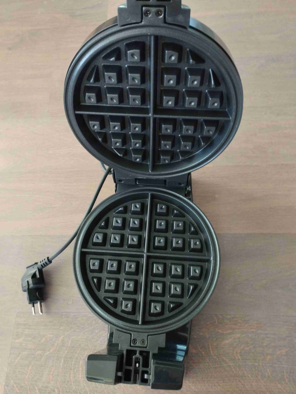 Elettrodomestici da cucina: Bella Waffeleisen – Nuovo (secondo la descrizione) da Bonstetten venduto da SurpriseShop 1