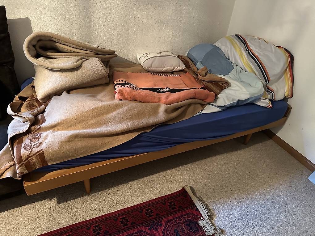 Letti: Bett – Usato da Binningen venduto da C0llin