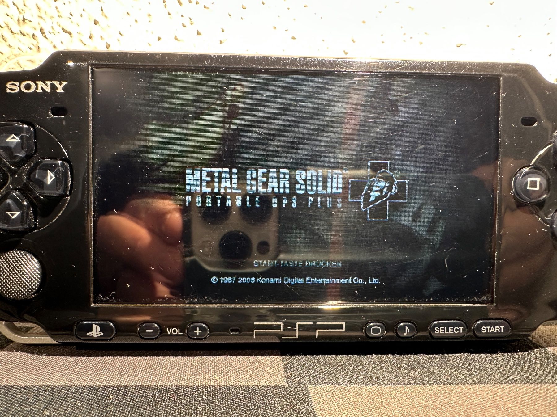 Giochi: PSP Metal Gear Solid Portable Ops + Multilingual – Usato da Kappel SO venduto da MyFunBox 1