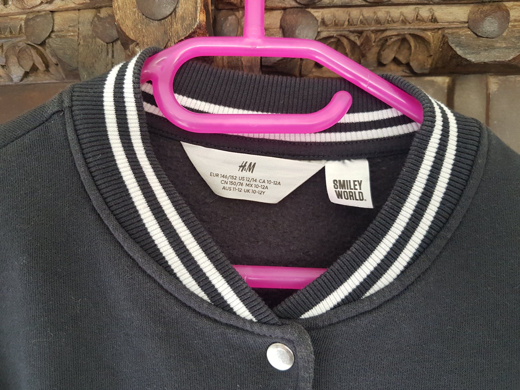 H&M Jacken & Mäntel: MÄDCHEN BASEBALLJACKE MIT SMILEY PRINT – Neu (gemäss Beschreibung) aus Root von LifestyleAccessoires 2