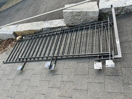Hochwertiges, gebrauchtes Geländer plus Handlaufrohr