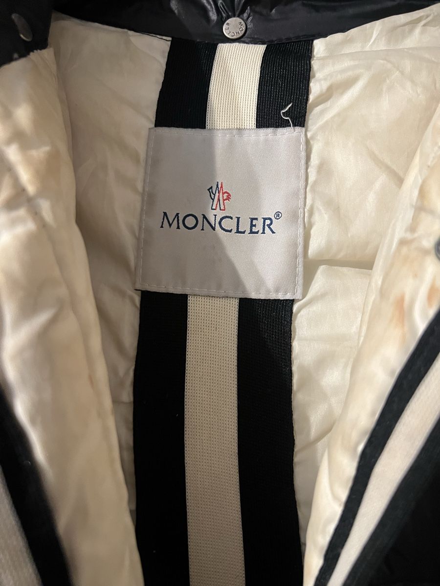 Moncler Giacche: Moncler Daunenjacke Schwarz – Usato da Zürich venduto da R1908 1