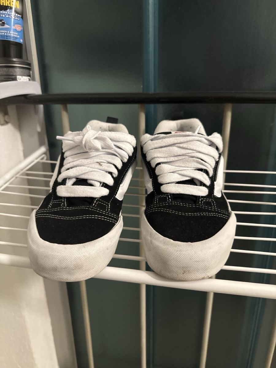 Vans Chaussures hommes: Vans 🤝 – D'occasion à Malleray par sam_6hg8 1