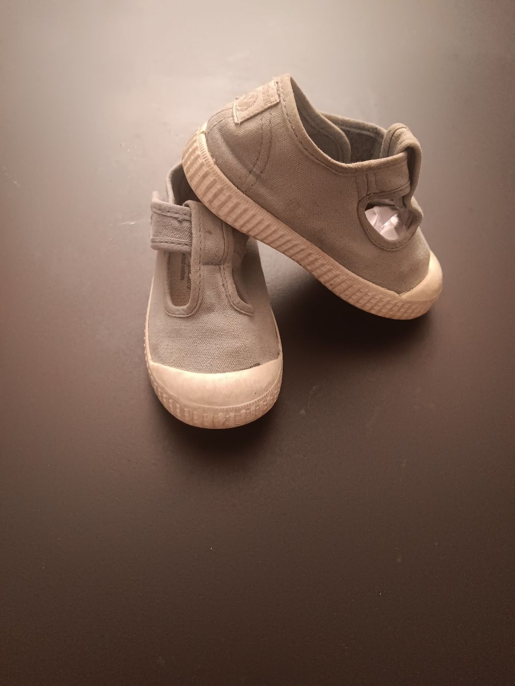Victoria Scarpe per ragazzi: sandales victoria taile 22 – Usato da Lausanne venduto da Grabock 3