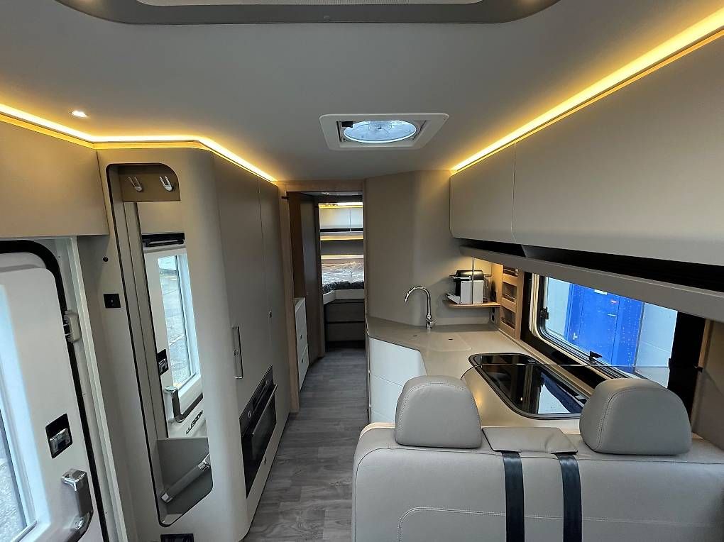 Veicoli da campeggio: Morelo Loft Premium 83 L – Usato da Langenthal venduto da Reisemobil01 4