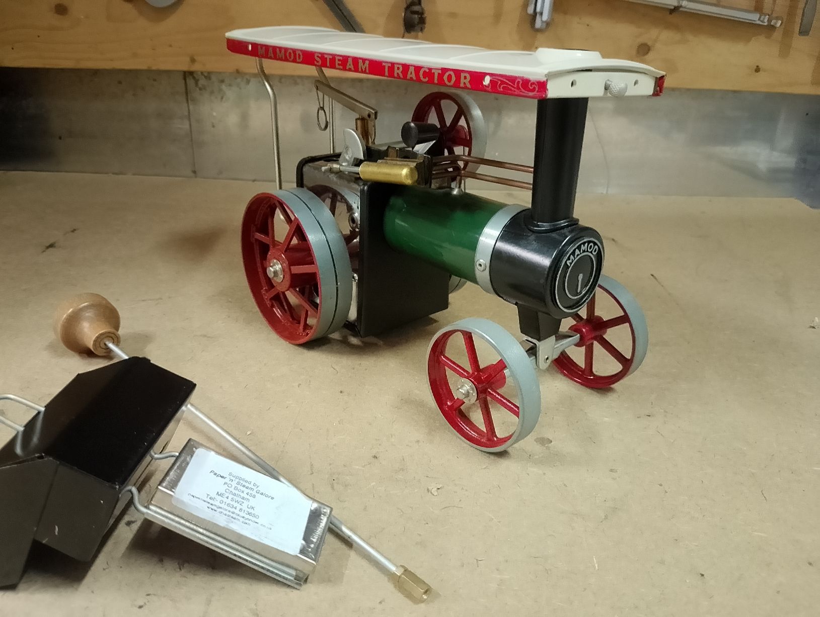 Mamod Kit di modellismo & Modellini statici: Steam Tractor TE1A von Mamod  – Usato da Safenwil venduto da dodgewc12 7