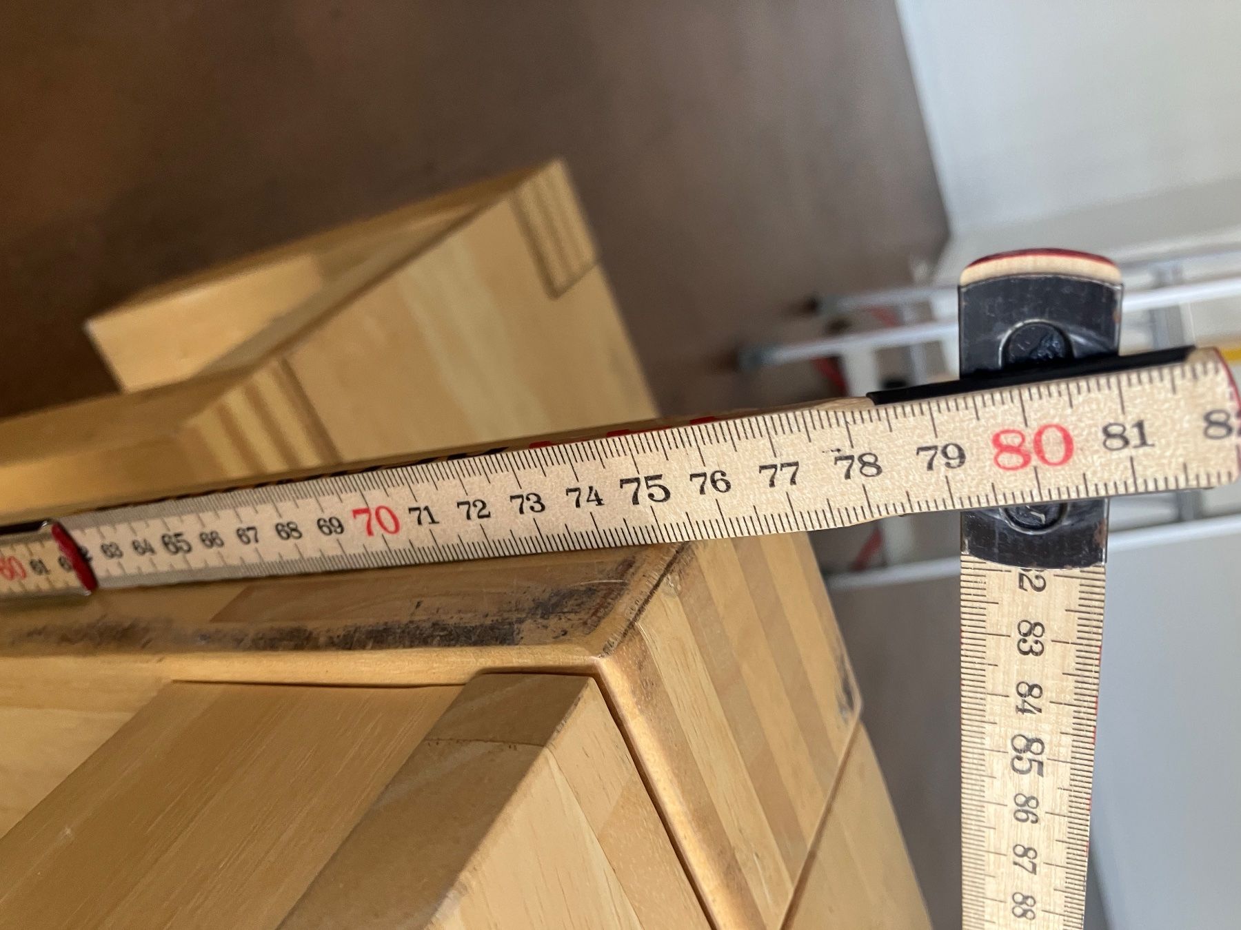 Ikea Tische: Tisch ohne Bänke – Gebraucht aus Zürich von Ideal0 3