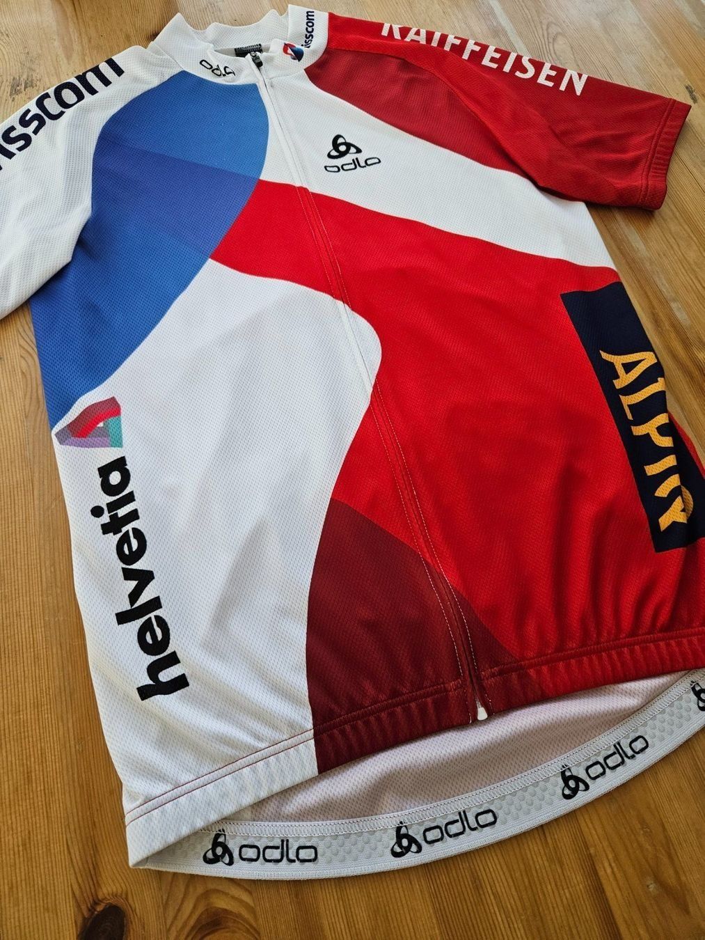 Odlo Canottiere & Pantaloni: Radtrikot - Odlo - Swiss Ski - M – Usato da Genève venduto da 4lex3i 4