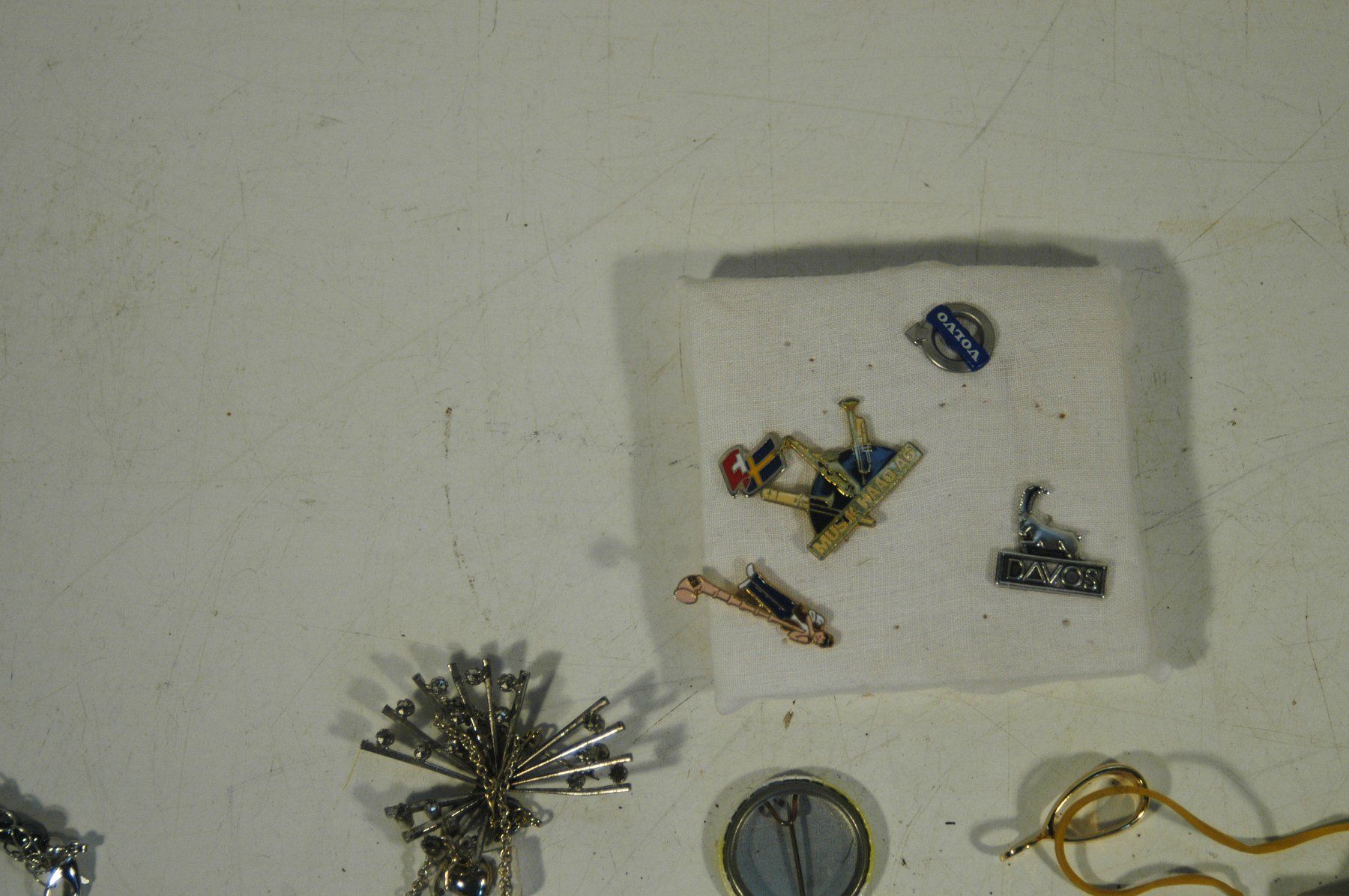 Sonstiger Schmuck: Modeschmuck Diverses – Gebraucht aus Herisau von Wisen 2