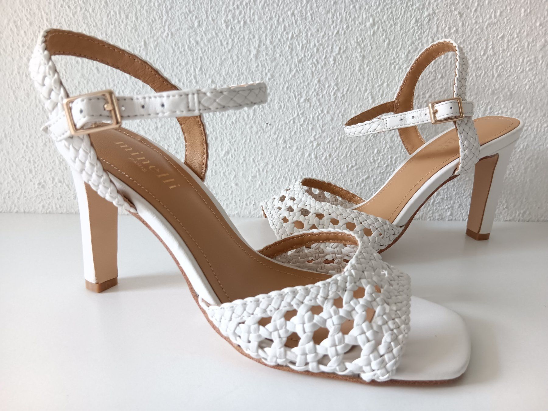Scarpe da donna: MINELLI Sandales / Sandalen pointure / Nummer 36 – Usato da Cossonay-ville venduto da Super-Price-Quality