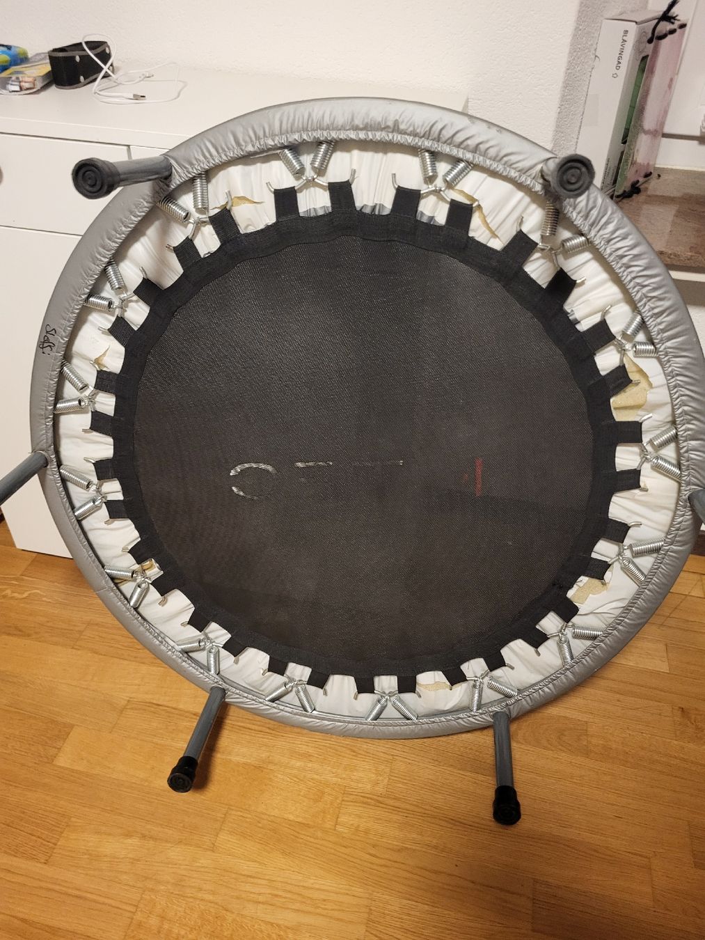 Trampoline: Mini Trampolin K-TEC mit Gebrauchsspuren - 95cm – Gebraucht aus Brunnen von Burger_king 1