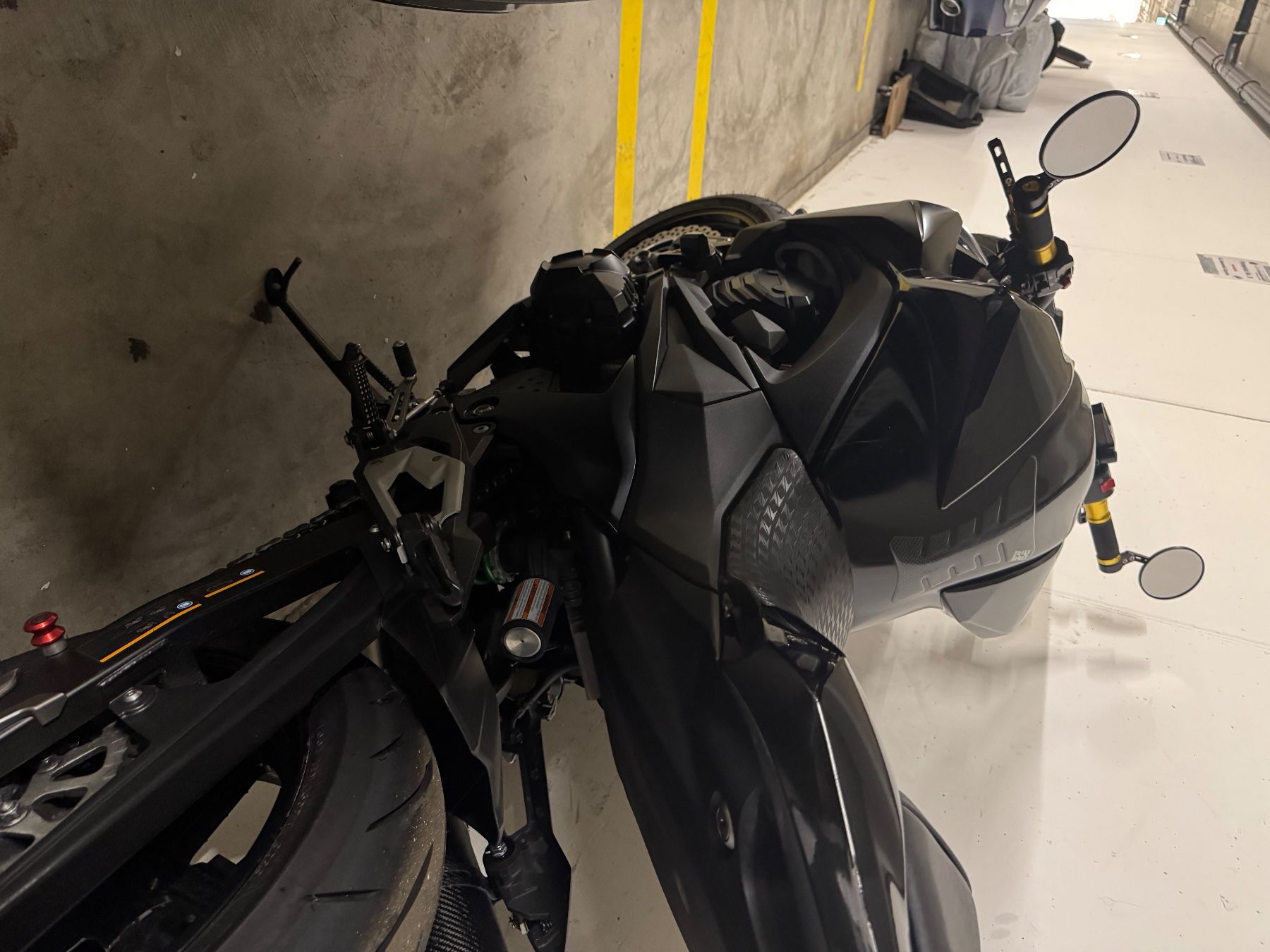 Kawasaki Strasse: Kawasaki Z800 – Gebraucht aus Hirzel von rog_x8tq 3