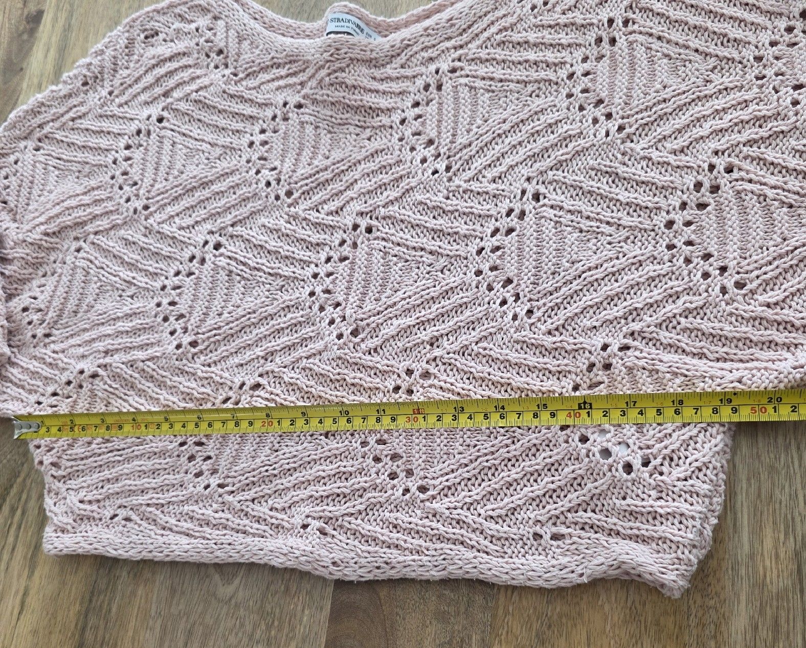 Stradivarius Maglioni & Felpe: Stradivarius Pullover Rosa  Häkeloptik leicht transparent  – Usato da Rheinsulz venduto da Gilea 8