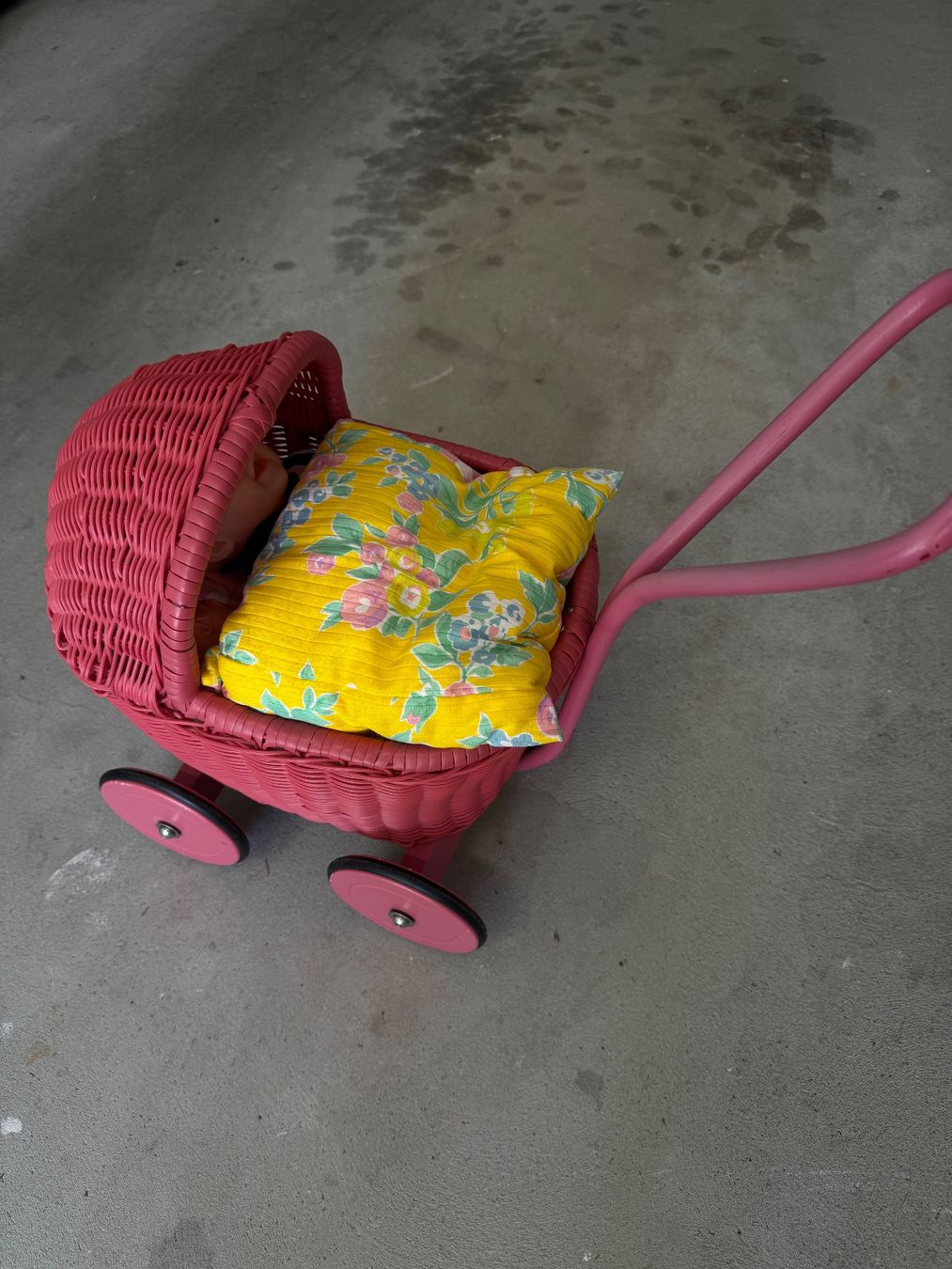 Carrozzine per bambole: Kinderpupoenwagen – Usato da Basel venduto da VIO100