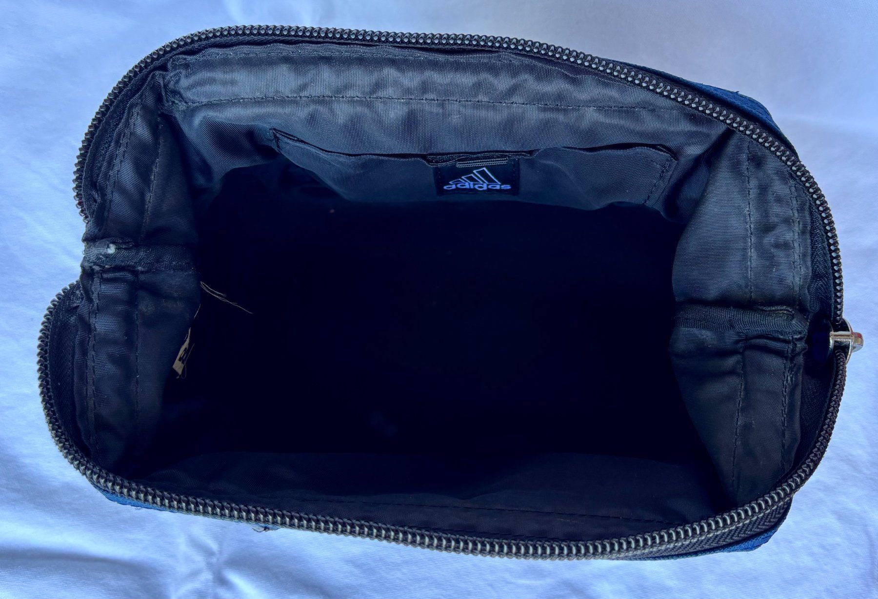 Trousses de maquillage: Adidas Necessaire - Kosmetiktasche – D'occasion à Rheinfelden par sabine0101 2