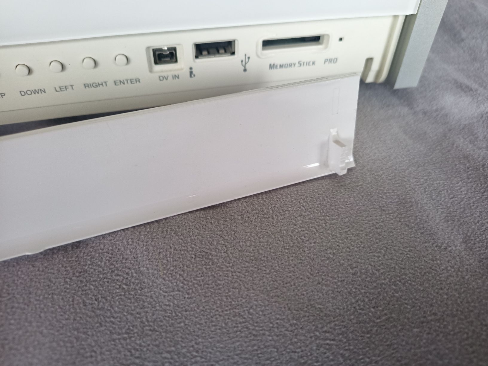 Sony Consoles: Sony PSX – Défectueux à Dompierre FR par  3