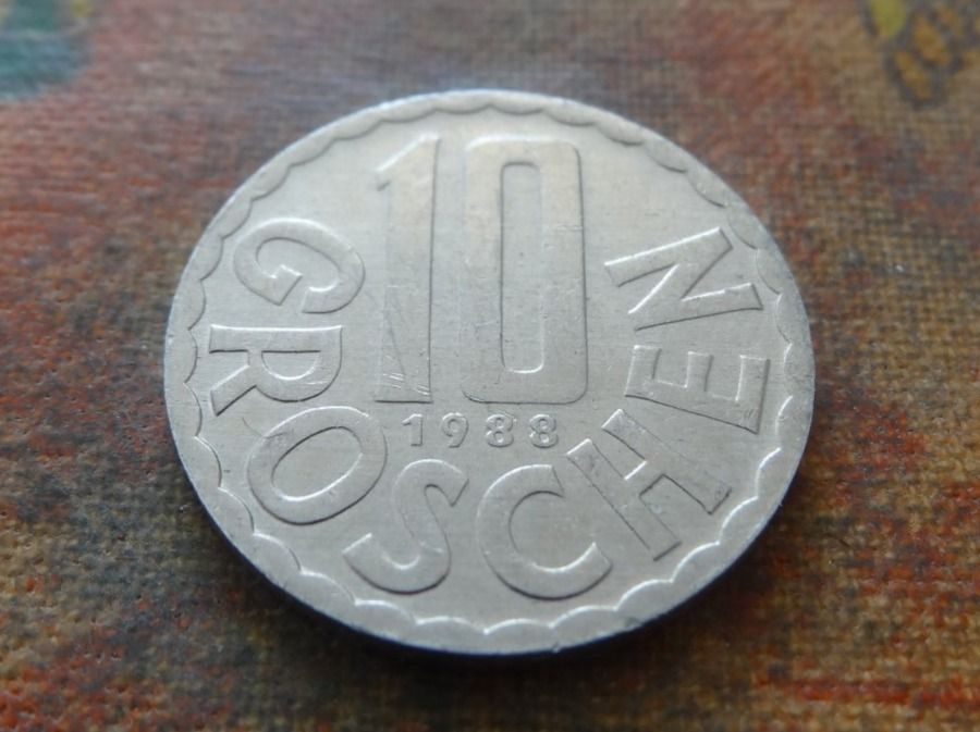 Tutti le monete: AUTRICHE  10  Groschen  1988 – Usato da Romanel-sur-Lausanne venduto da Swift13