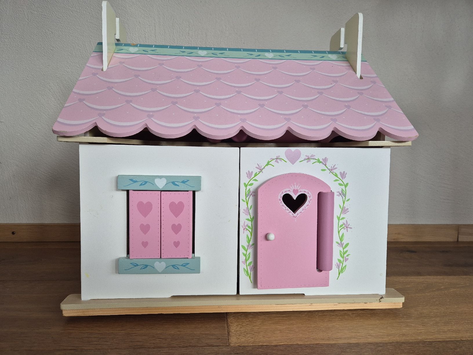 Maisons & Meubles de poupées: Puppenhaus Le Toy Van – D'occasion à Zizers par .sternli.